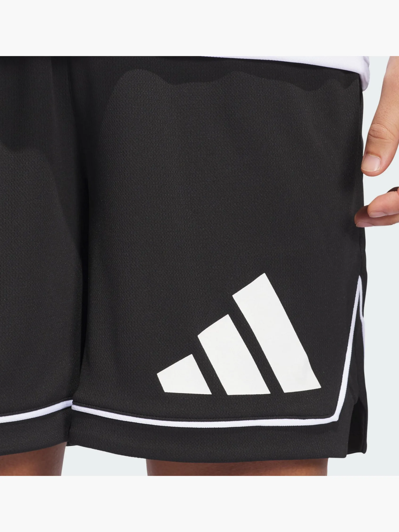 Herren adidas Basketball Badge of Sport Shorts
