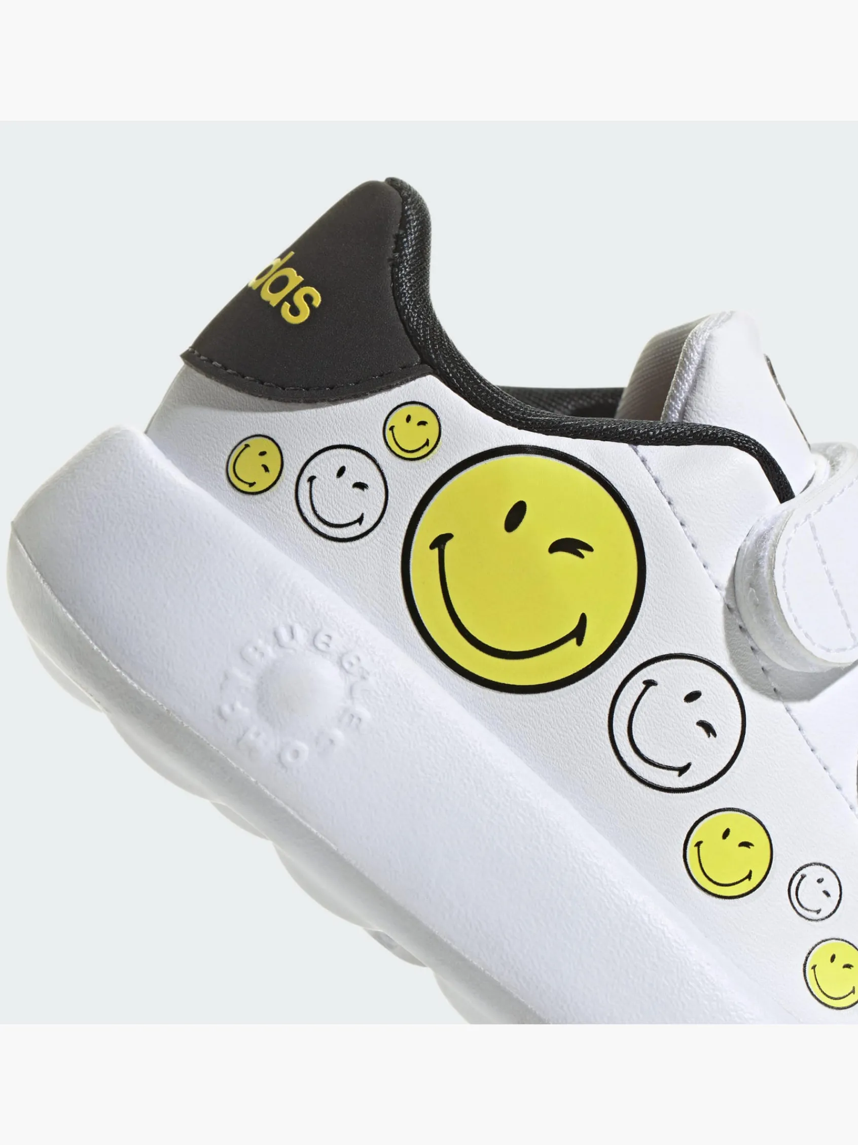Kinder adidas Smiley Advantage Kids Schuh