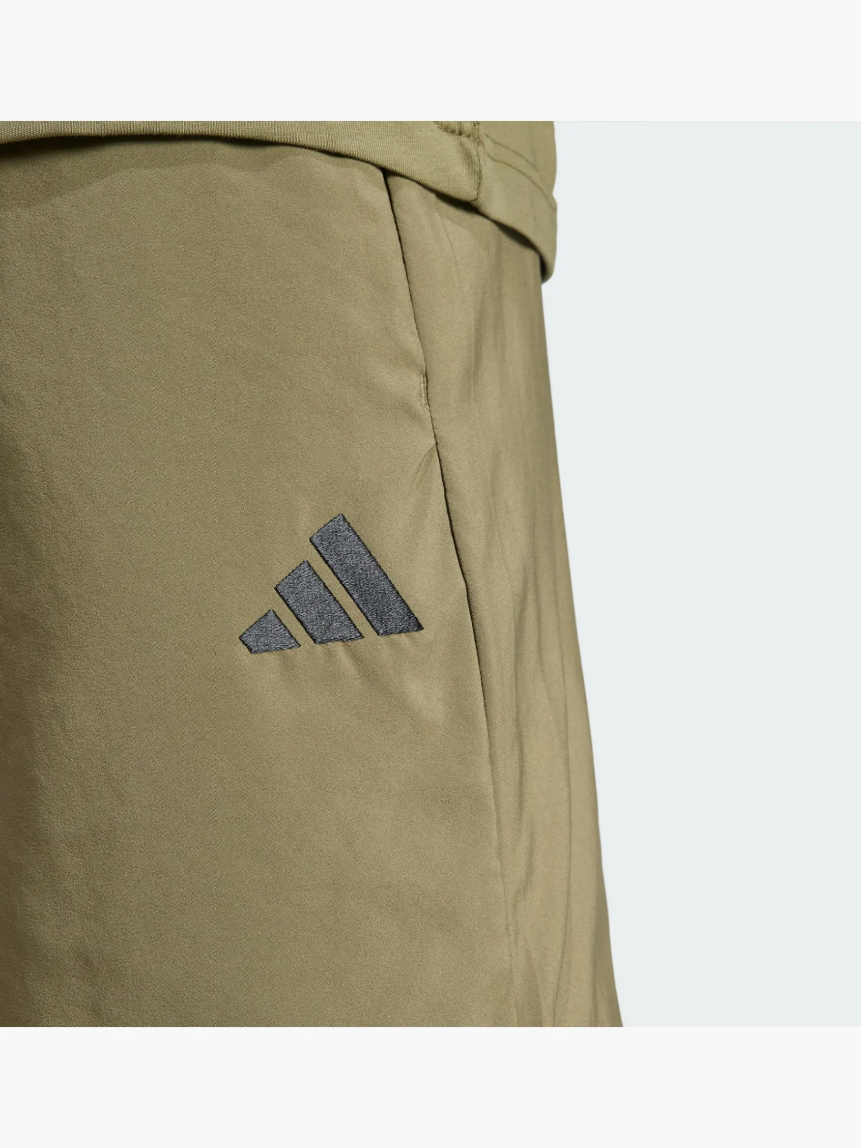 Herren adidas Essentials Small Logo Chelsea Shorts