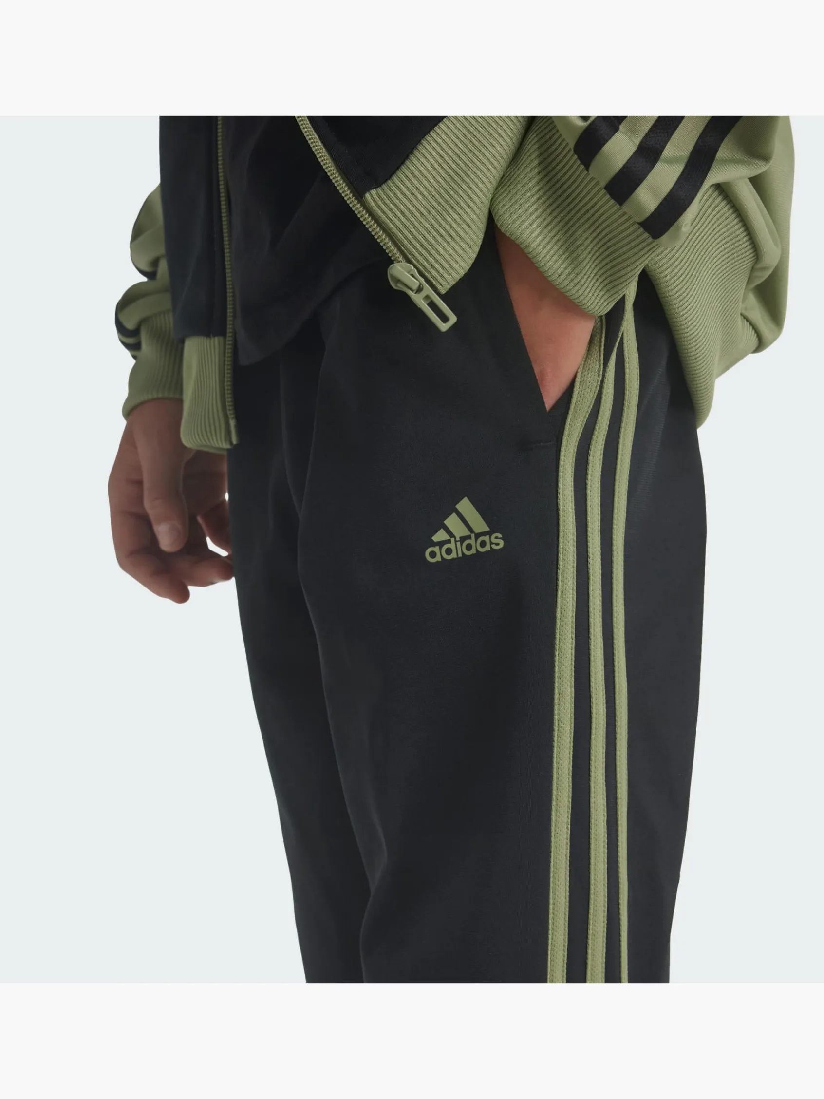 Kinder adidas Essentials 3-Streifen Tiberio Trainingsanzug