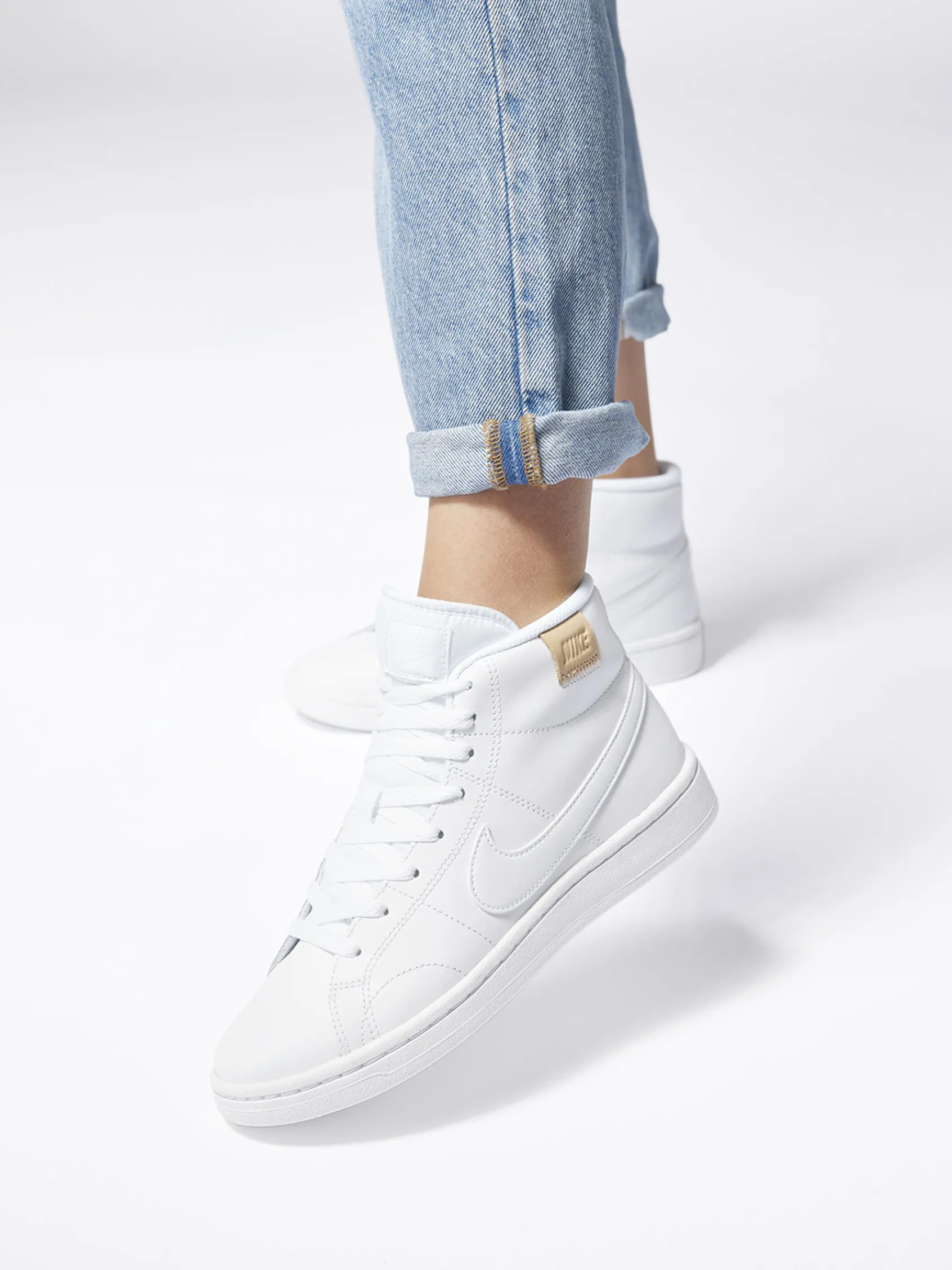 Damen Nike Hoher Sneaker WMNS COURT ROYALE 2 MID