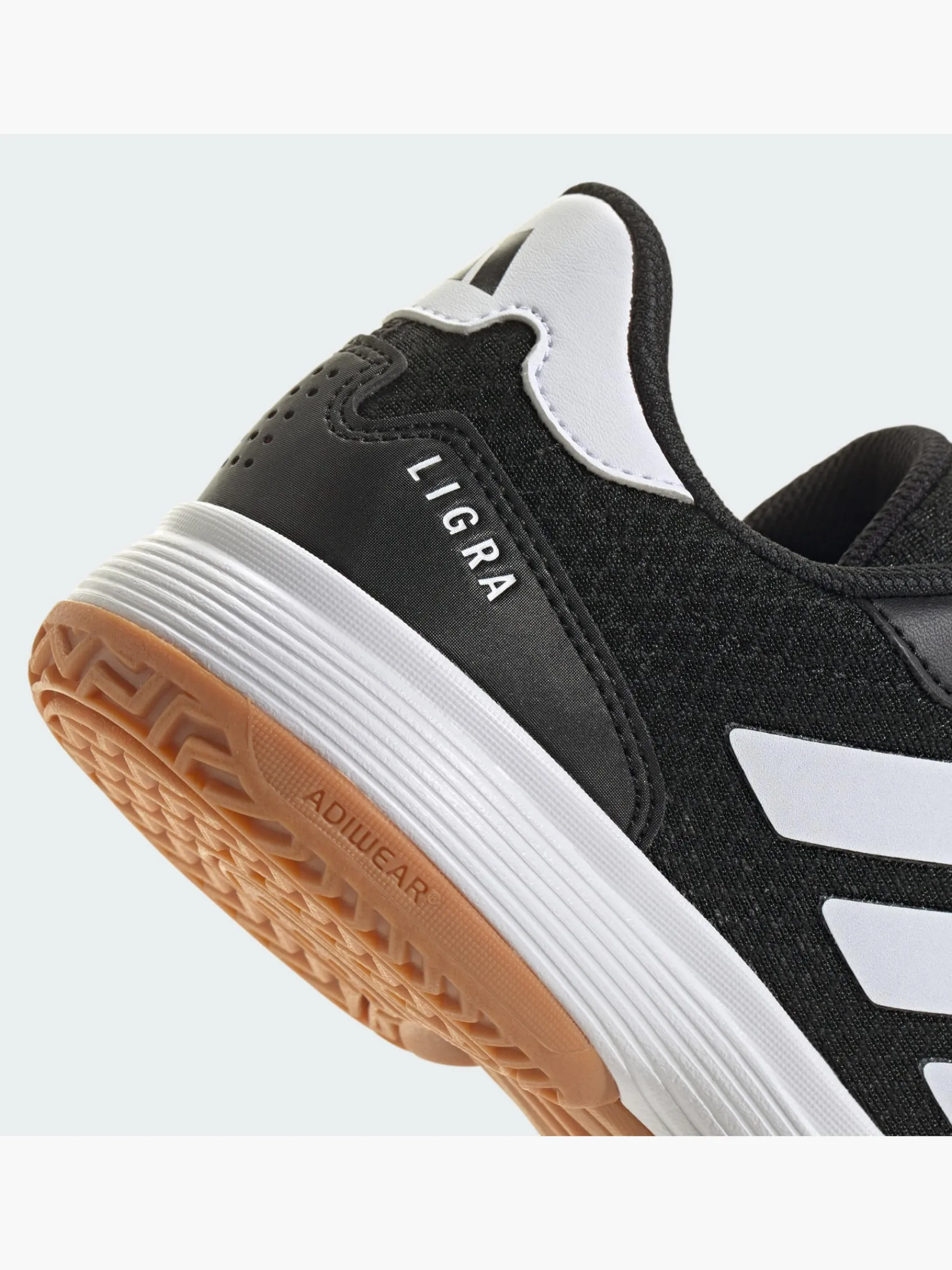Kinder adidas Ligra 8 Indoor Kids Schuh