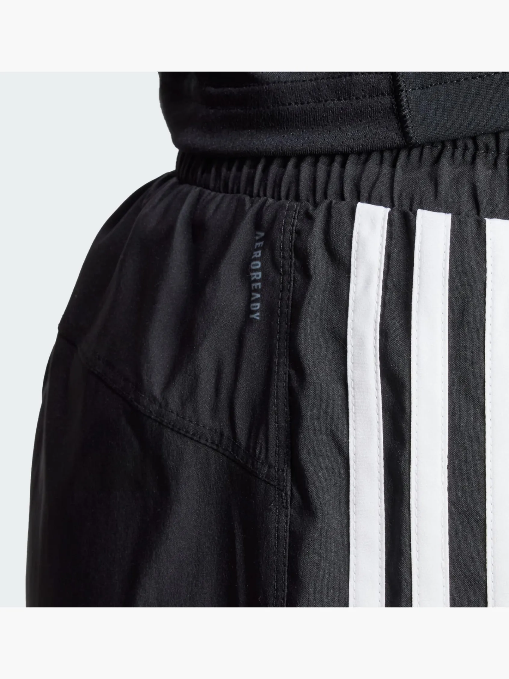 Damen adidas Pacer Training 3-Streifen Woven High-Rise Shorts