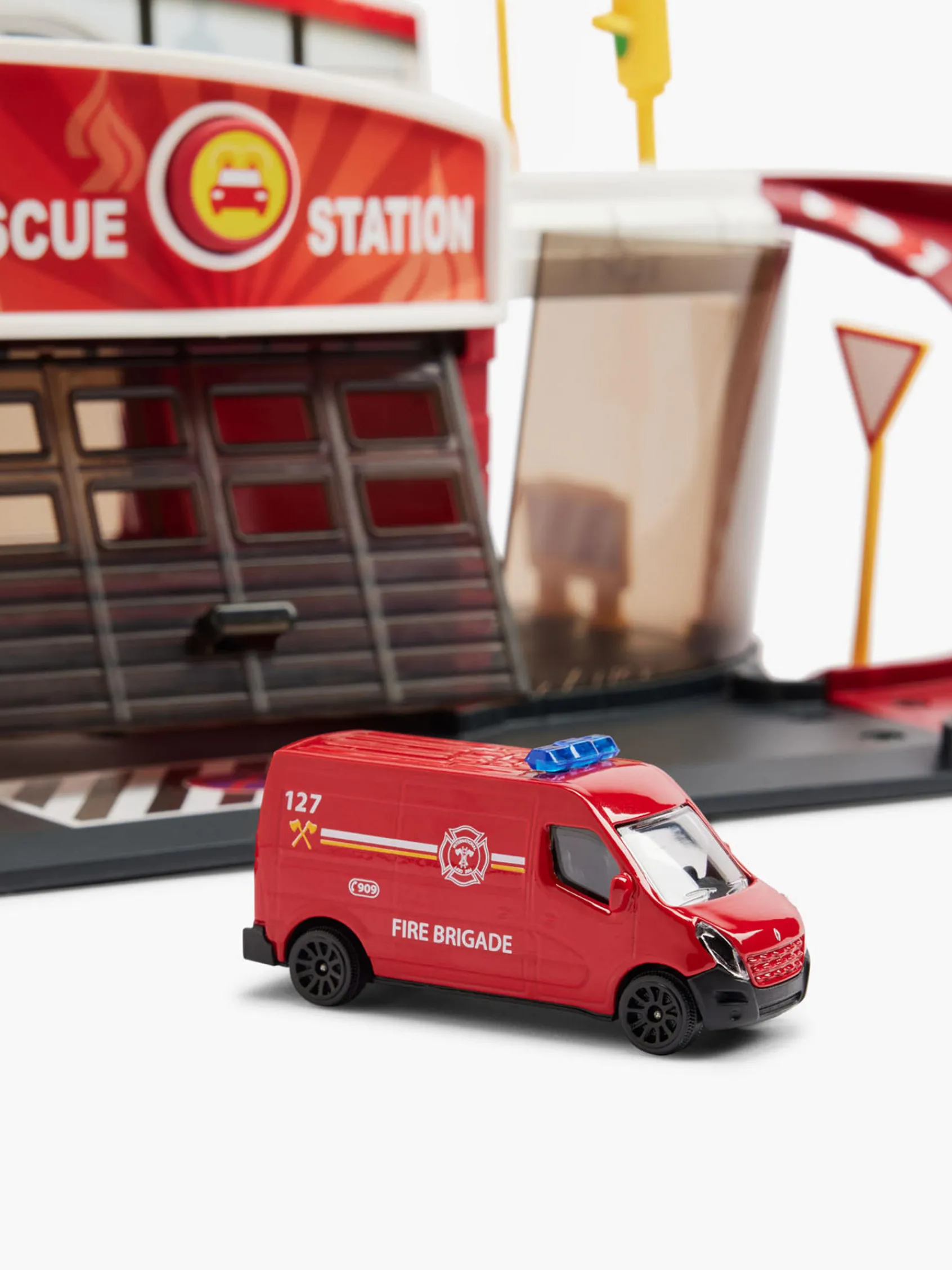 Kinder DEICHMANN Rettungsstation