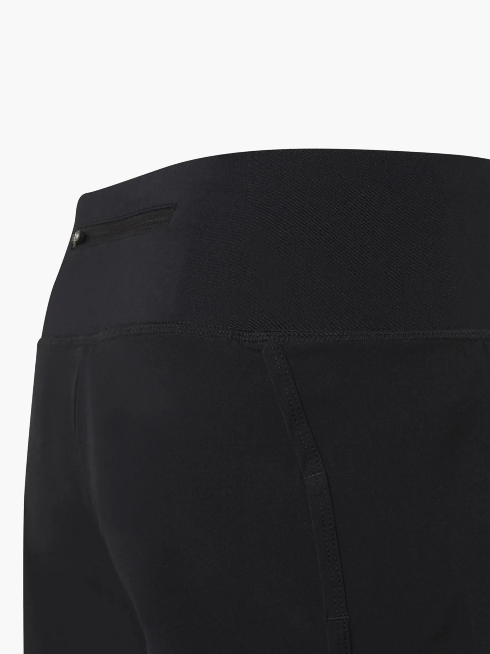 Damen Skechers Shorts
