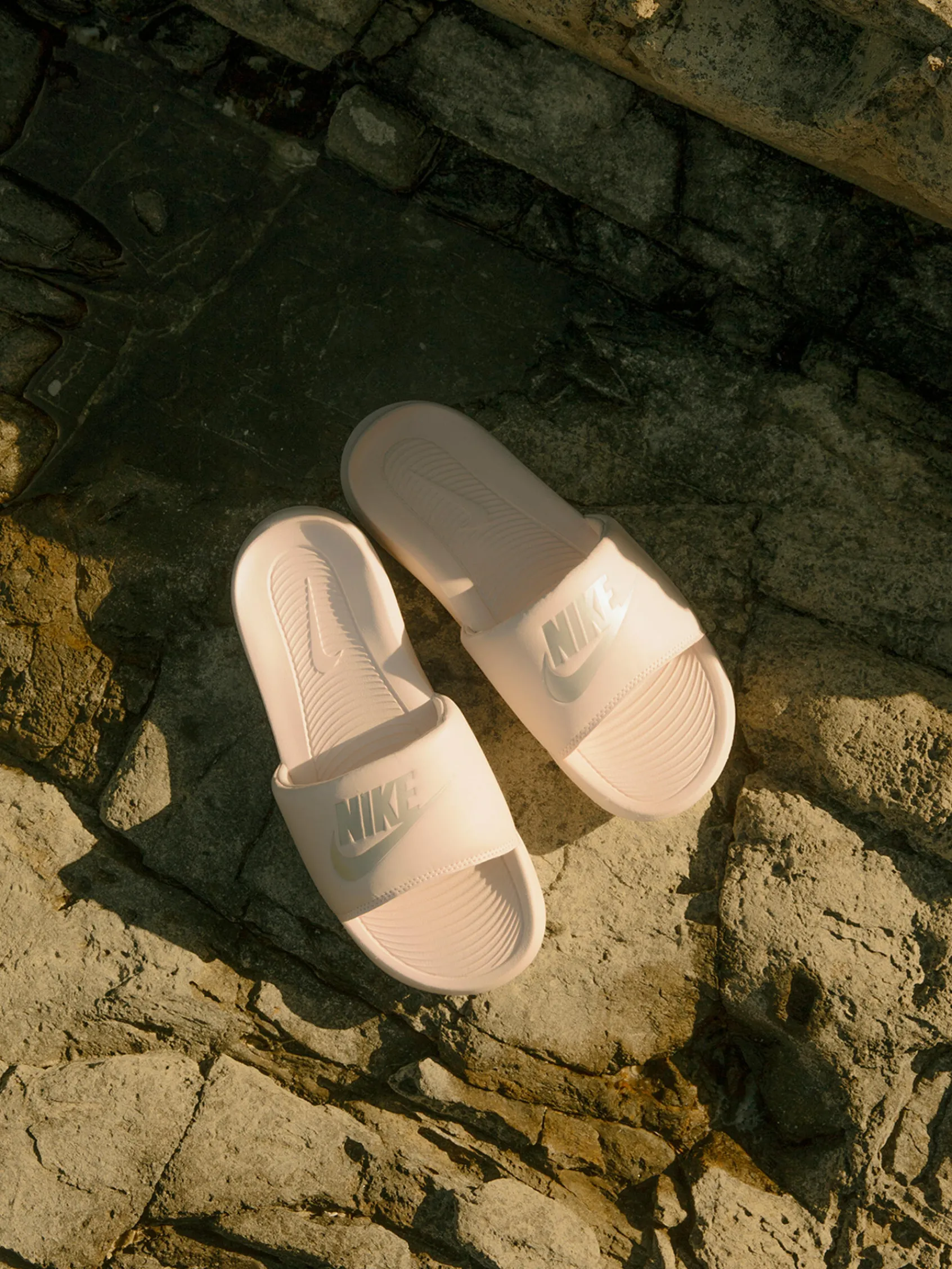 Damen Nike Slides VICTORI ONE